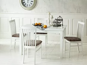 Обеденная группа (Стол «Комфорт» и 4 стула «Комфорт» Motive Latte), белая эмаль от магазина Мебельный дом