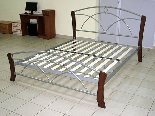Кровать c матрасом «NS-9813» 160x200, венге с серебром. Фото 3